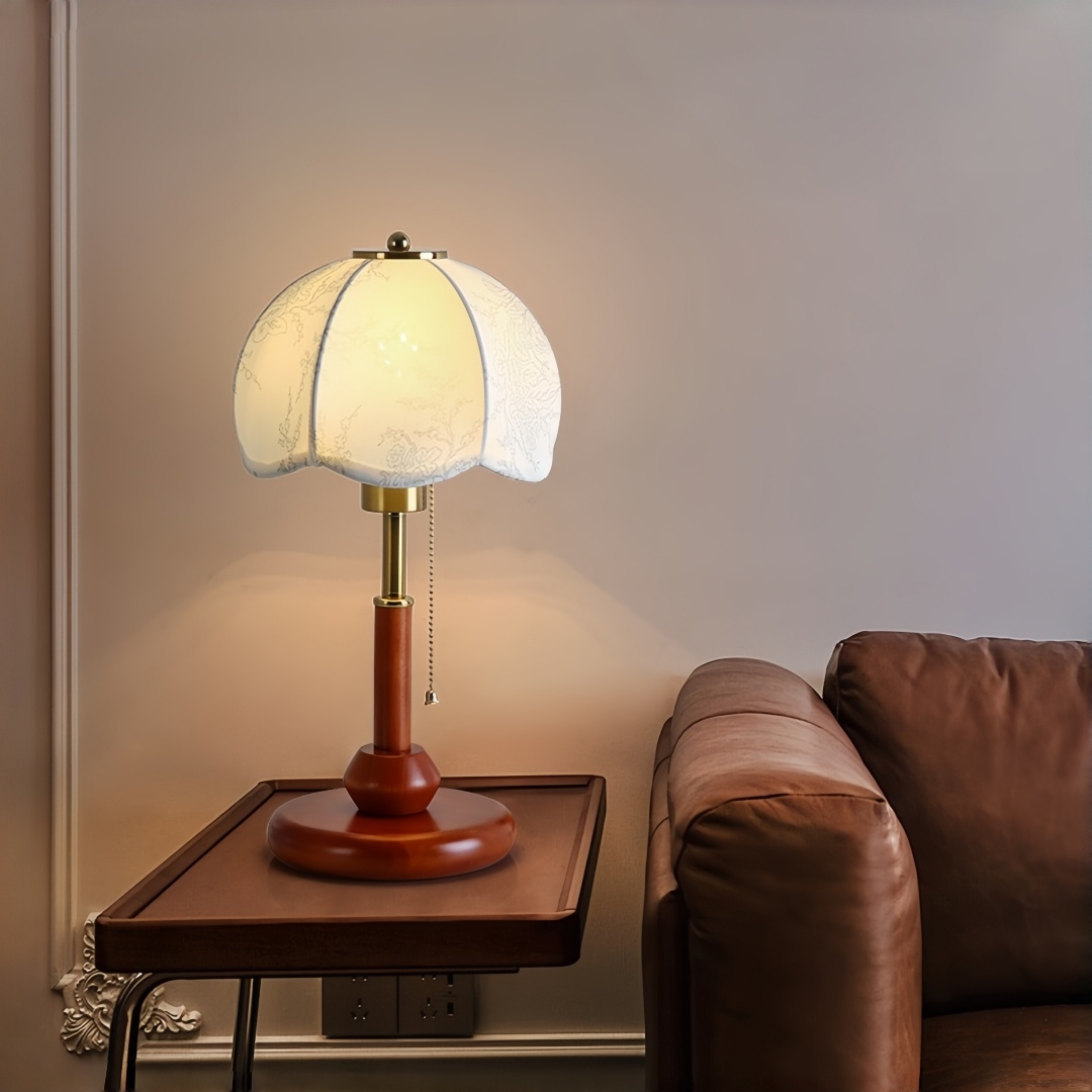 Vintage Scalloped Dome Table L - Home And Textiles recension och pris