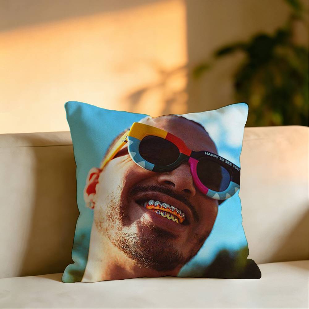 Hot Singer J B-Balvin Pillow C - Hot Home Of Textiles recension och pris